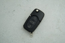 Корпус ключа Audi HU66 3 кнопки