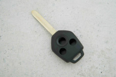 Корпус пульта Subaru 3 кнопки (без логотипа та кнопок)