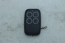 Пульт до воріт і шлагбаумів Segment 433 МГц 4КН 4-канальний