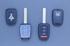 Корпус ключа Honda 3 кнопки + Паніка HON66T
