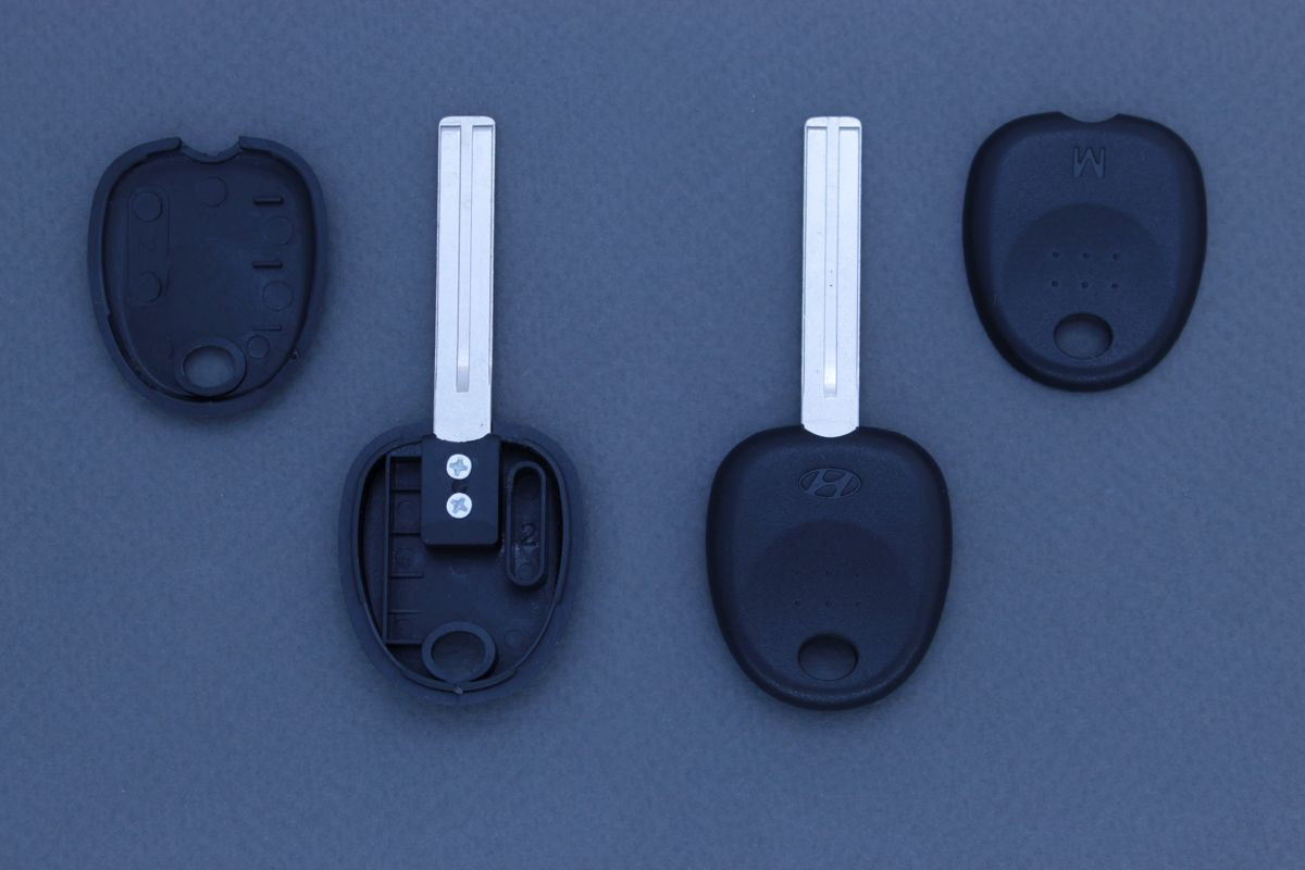 Корпус ключа Hyundai TOYO40 (під чіп, без кнопок)