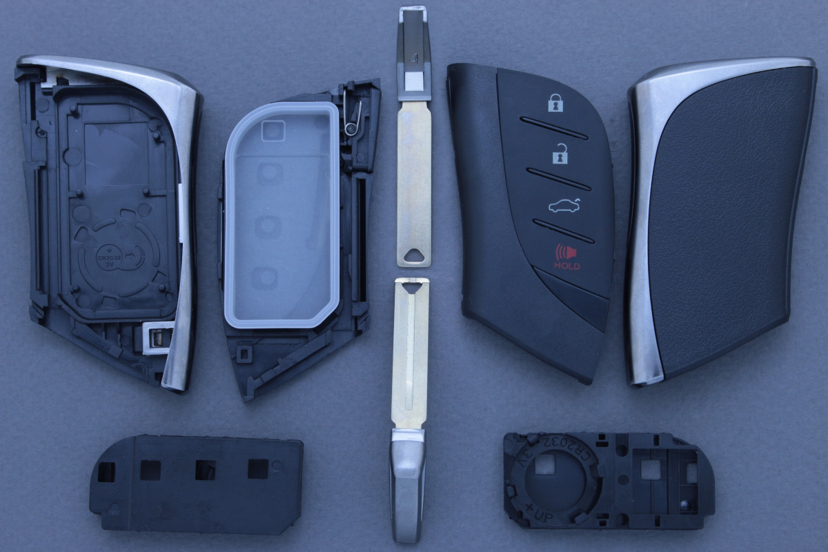 Корпус пульта Lexus SMART 3 кнопки + паніка