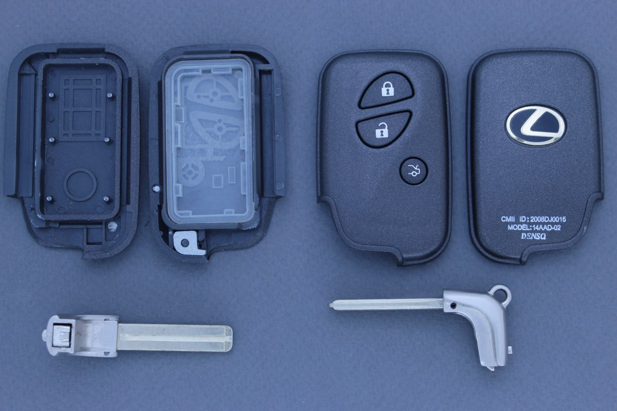 Корпус пульта Lexus SMART 3 кнопки TOY48