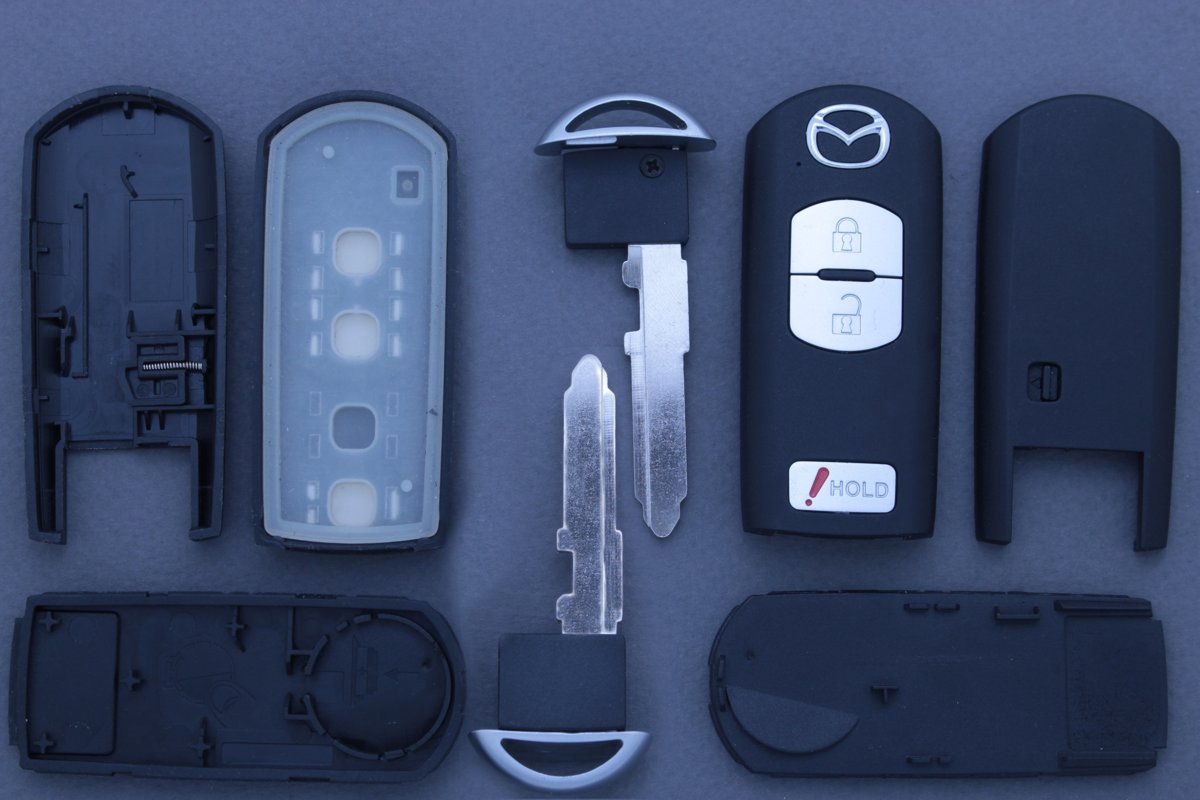 Корпус пульта Mazda SMART 2 кнопки + паніка MAZ24R 