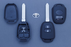Корпус ключа Toyota 2 кнопки TOY43