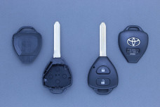 Корпус ключа Toyota 2 кнопки TOY47