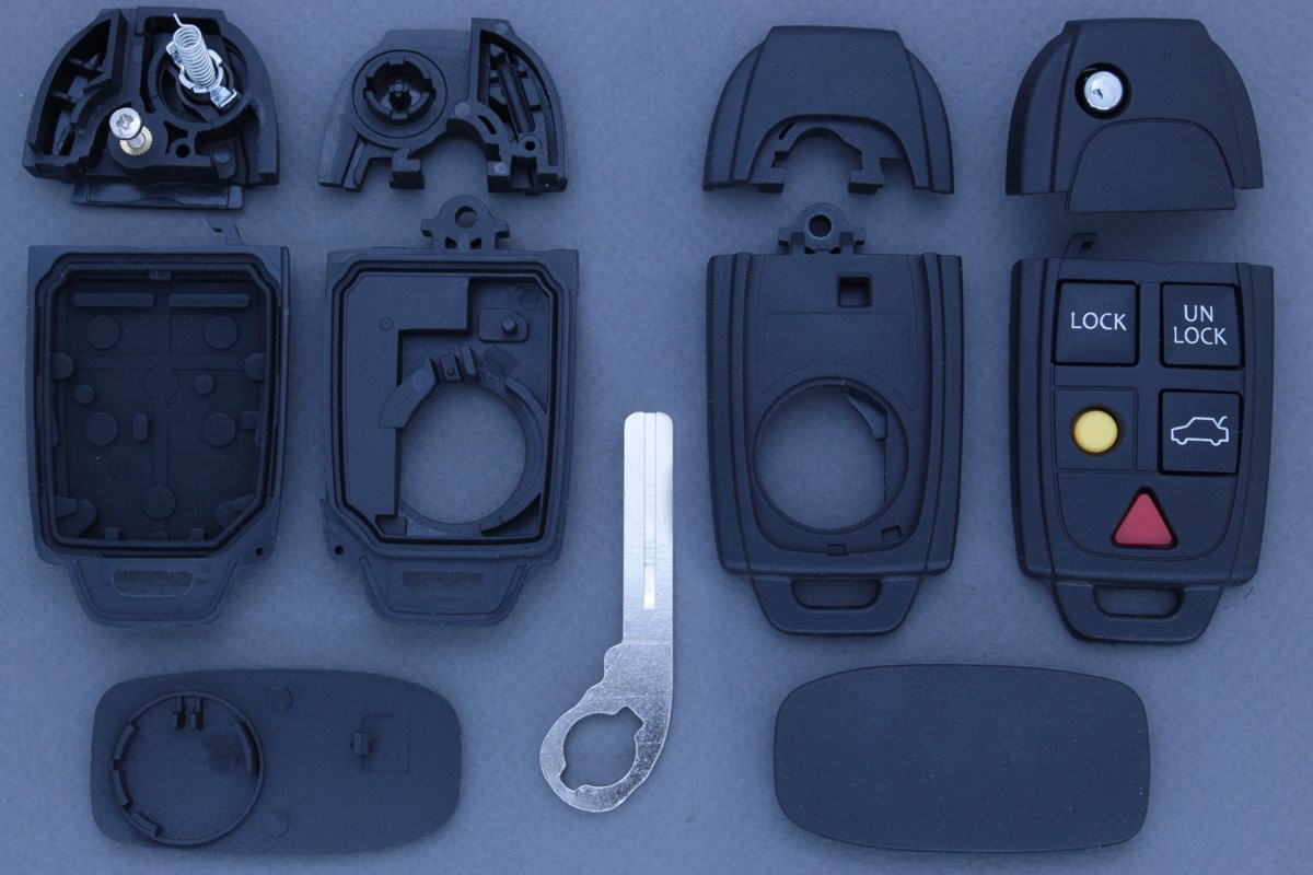 Корпус пульта Volvo 4 кнопки + паніка NE66T 