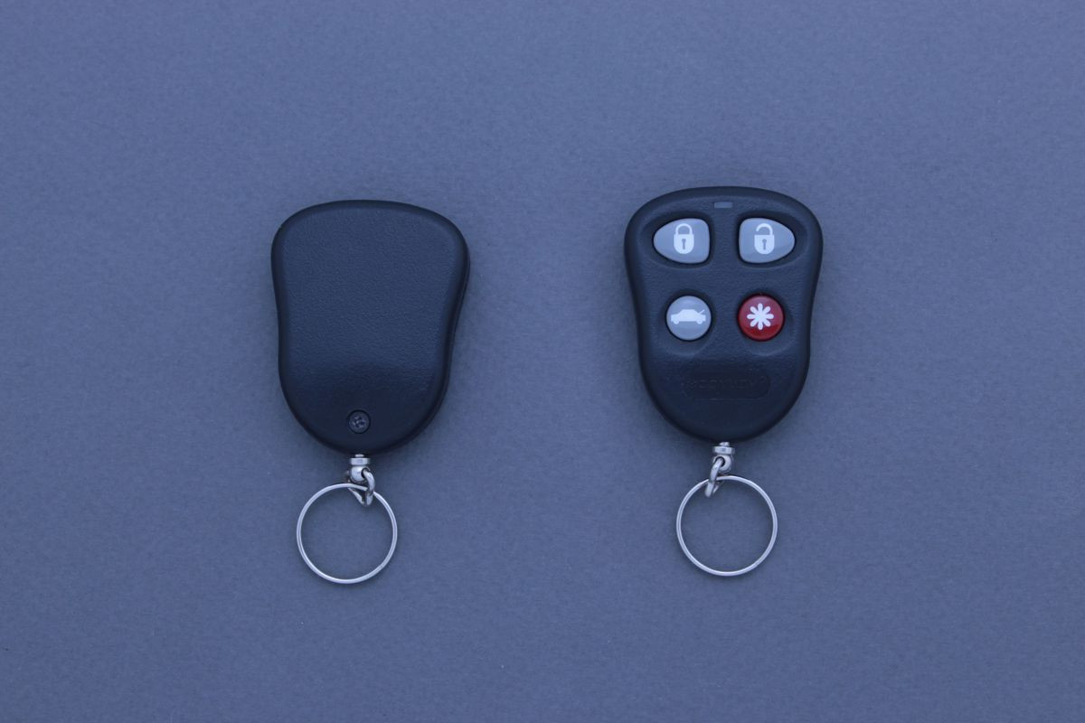 Пульт Convoy 4кн MP-90 (MP-90 v.2) сигналізація