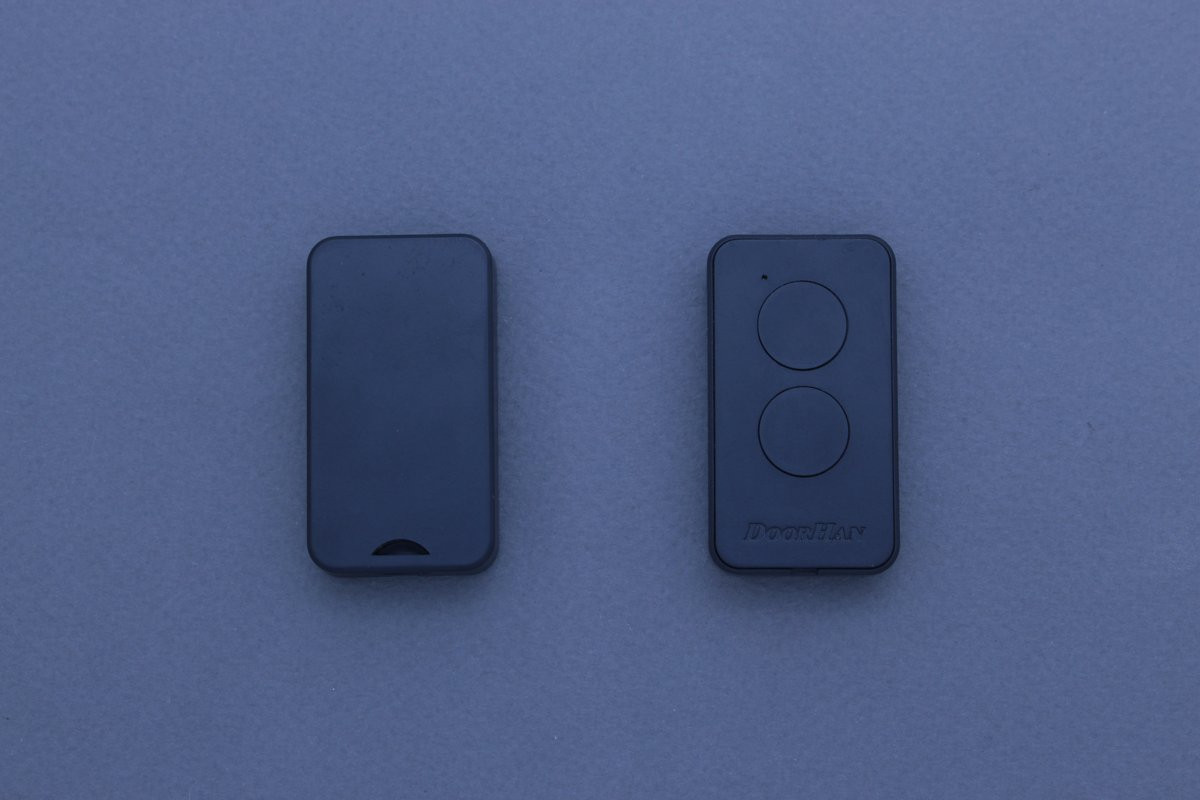 Пульт до шлахбаума DOORHAN 2 КН з платою без чіпа