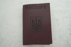 Обкладинка на паспорт бордовий шкіра