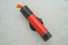 Молоток аварійний для розбиття скла із ремінним ножем, чорний червоний