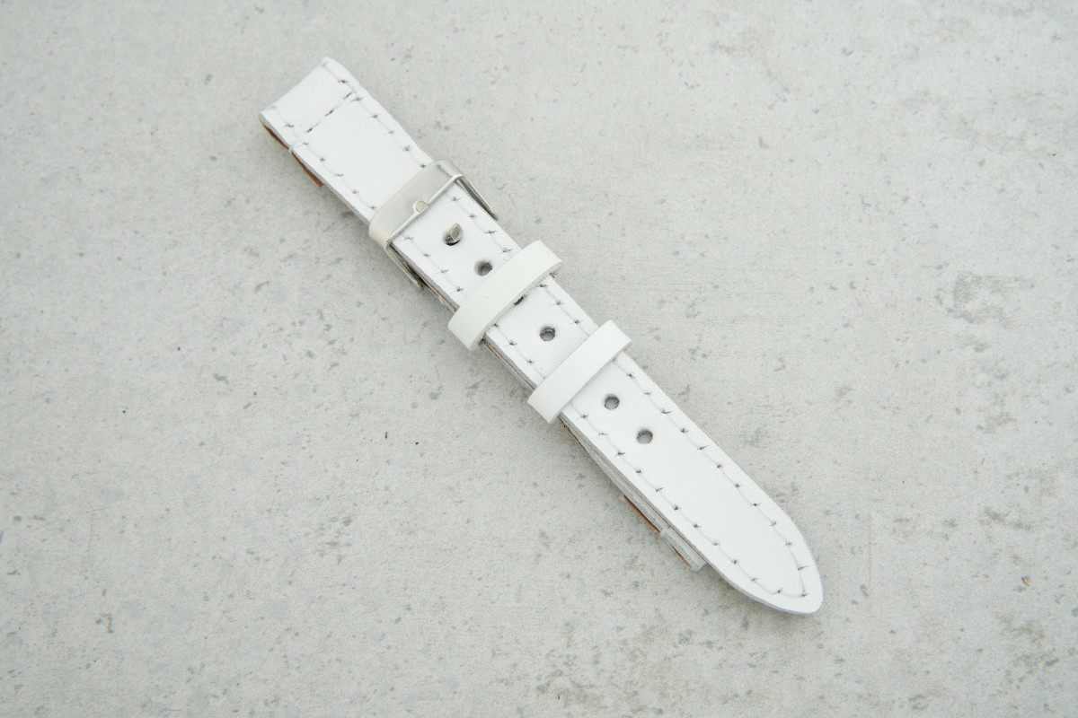 Ремінець 18мм білий шкіряний