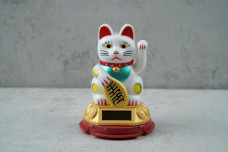 На енергію японский кіт Манекі Неко 10см білий (на сонячній батареї)