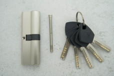 Циліндр KEDR М90 45/45 ключ-ключ універcальний