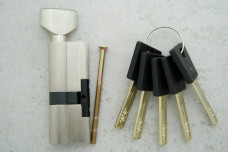 Циліндр ШЕРЛОК 90 40/50Т НК кл-ворот, посилений