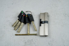 Циліндр SHERLOCK 90 40/50 НК ключ-ключ, посилений