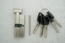 Циліндр KEDR М70 35Т/35 ключ-вороток універсальний