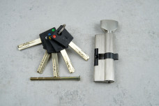 Циліндр SHERLOCK 80 40Т/40 НК ключ-ворот,посилений