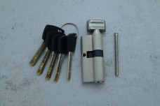 Циліндр KEDR М70 30Т/40 ключ-ворот універcальний