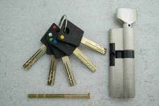 Циліндр SHERLOCK 90 35Т/55 НК ключ-вороток, посилений