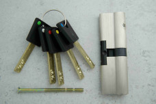 Циліндр SHERLOCK 100 50/50 НК ключ-ключ, посилений