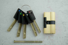 Циліндр SHERLOCK 60 30/30 НК ключ-ключ, латунь