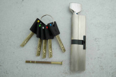 Циліндр SHERLOCK 120 60Т/60 НК ключ-вороток, посилений