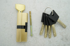 Циліндр SHERLOCK 90 45Т/45 НК ключ-вороток, латунь