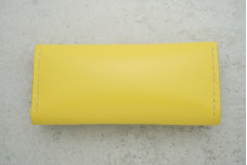 Ключниця з карабінами 2 кнопки шкіра жовта