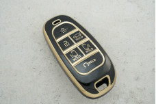 Чохол Hyundai чорний поліуретан