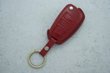 Чохол Audi червоний шкіра