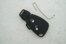 Чохол Mercedes чорний силікон