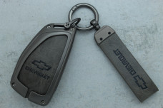 Чохол Chevrolet сірий метал шкіра універсальний