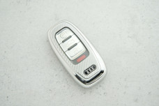 Чохол Audi сірий карбон поліуретан