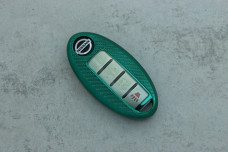 Чохол Nissan зелений карбон поліуретан