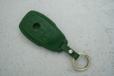 Чохол Mercedes зелений шкіра