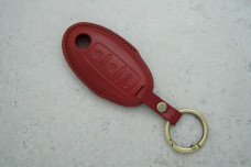 Чохол Nissan червоний шкіра