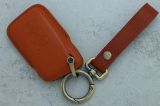 Чохол Lexus коричневий шкіра