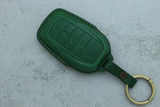 Чохол Toyota зелений шкіра