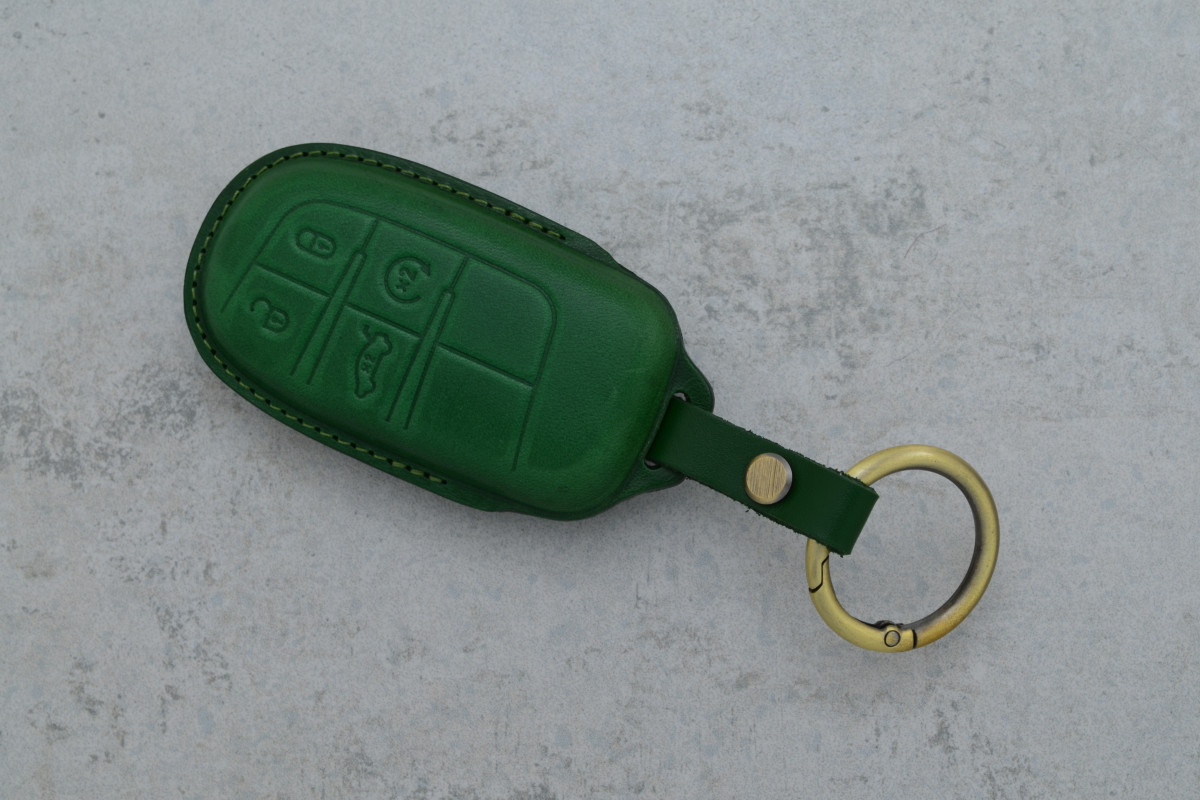 Чохол Jeep зелений шкіра