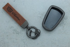 Чохол Cadillac сірий коричневий метал шкіра універсальний