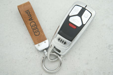 Чохол Audi коричнева шкіра + метал