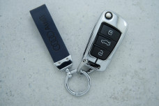 Чохол Audi синій метал шкіра універсальний