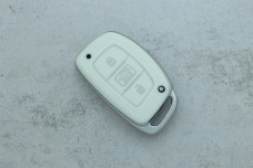 Чохол Hyundai білий поліуретан