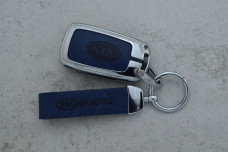 Чохол KIA синій метал шкіра універсальний