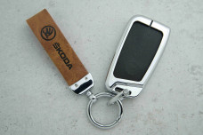 Чохол Skoda коричневий метал + шкіра, універсальний