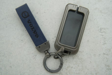 Чохол Volvo синій сірий шкіра + метал, універсальний