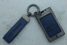 Чохол Chevrolet сірий синій метал шкіра універсальний