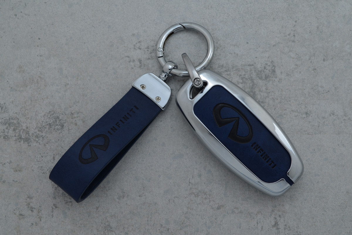 Чохол Infiniti синій метал шкіра універсальний