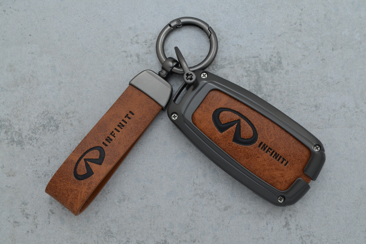 Чохол Infiniti сірий коричневий метал шкіра універсальний